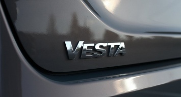 Названы сроки появления «внедорожной» LADA Vesta Cross