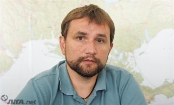 Декоммунизация в Украине фактически завершена - Вятрович