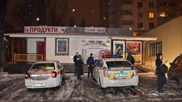В Киеве мужчина открыл огонь по толпе, есть пострадавшие