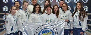 Херсонки привезли медали с чемпионата Украины по боксу