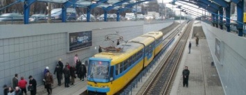 В Киеве влюбленные смогут бесплатно проехаться в трамвае