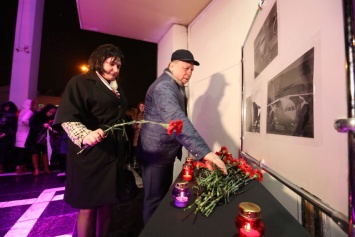 В столице Крыма почтили память погибших в крушении самолета Ан-148