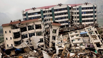 Китай всколыхнуло сильное землетрясение