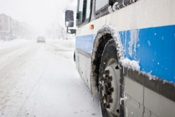 Рейсовый автобус "Мелитополь - Одесса" на 10 часов застрял в степи