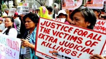 Президент Филиппин приказал солдатам простреливать вагины протестующих женщин