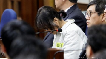 Подруга экс-президента Южной Кореи приговорена к 20 годам тюрьмы