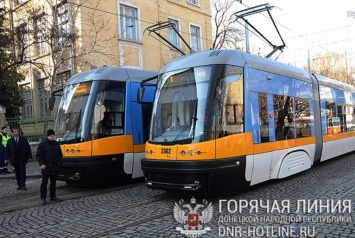 С нуля и за еду: как в Донецке "осваивают" производство трамваев последнего поколения