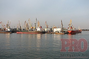 В Бердянске два микрорайона и морской порт оказались без электроснабжения