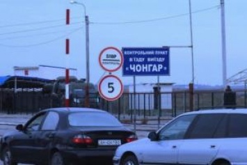 Оккупанты ликвидируют свои блокпосты на админгранице с Крымом