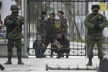 «Солдаты не знали, должны ли стрелять»: экс-глава Минобороны рассказал, почему ВСУ не смогли отстоять Крым