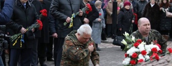 В годовщину вывода войск из Афганистана, в Кривом Роге почтили память воинов-интернационалистов (ФОТО)