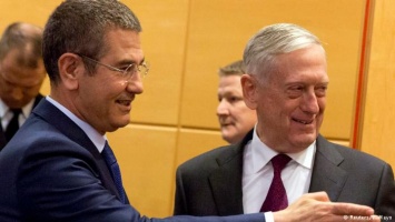 Пентагон призвал Турцию ограничиться в Сирии борьбой с ИГ