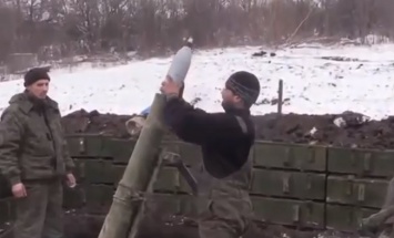 В Донбассе боевики ведут огонь из минометов: погиб военный