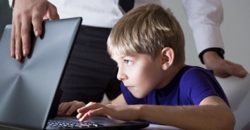 Около 15% школьников страдают от интернет-зависимости