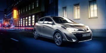 Toyota представила новый «кроссовер» Yaris Cross