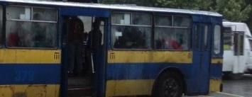 Черниговским троллейбусам мешает маршрутка 160 и другие конкуренты-дублеры