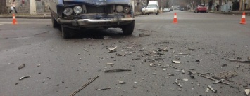В центре Николаева столкнулись 4 автомобиля: есть жертвы, - ФОТО, ВИДЕО