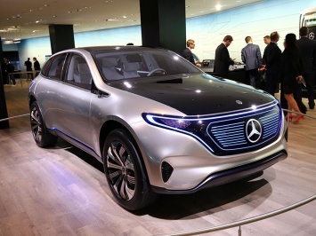 Mercedes-Benz привезет в Женеву серийный электромобиль