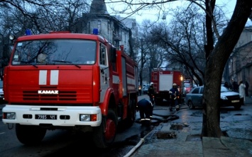 Утренний пожар в Одессе: есть погибшие (ФОТО)