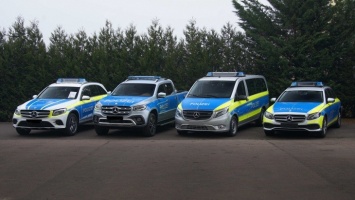 Автомобили Mercedes и Smart подготовили для службы в полиции (ФОТО)