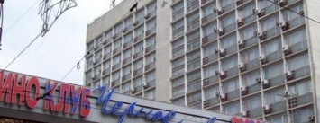 Две одесские гостиницы за долги нардепа перейдут российскому банку