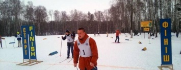 Черниговская полиция поставила "сложных" детей на лыжи