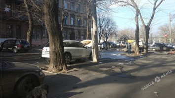 В Одессе бросили «коктейль Молотова» в машину судьи (фото)