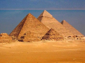 Ученый: египтяне выравнивали пирамиды по теням