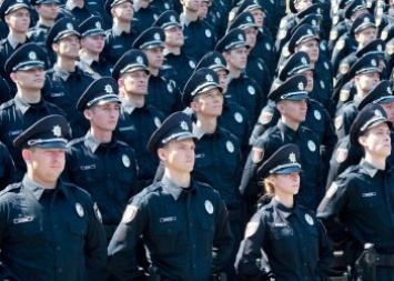Почти 2 тысячи правоохранителей будут обеспечивать порядок во время матча "Шахтер"-"Рома" в Харькове