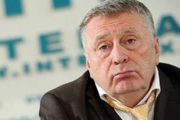"Чтобы зараза не передавалась": Жириновский и члены ЛДПР сознательно отказались от рукопожатий