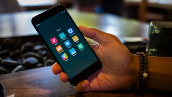 Прошивка Xiaomi Mi 7 раскрыла характеристики флагмана