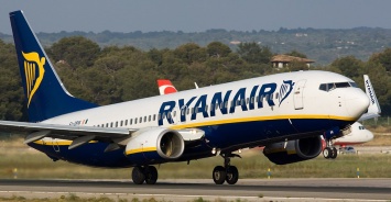 Историческая посадка Ryanair в Украине: откуда прилетел первый самолет