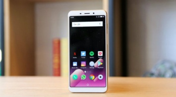 В России за предзаказ Meizu M6s подарят Pixelphone S1