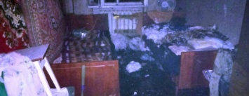 В Запорожье горела квартира в многоэтажке: пожарные спасли человека, - ФОТО