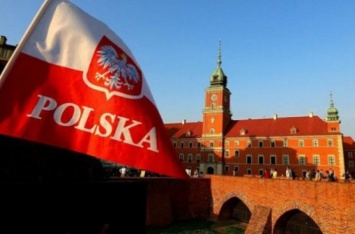 Польша официально может лишиться права голоса в Совете ЕС в конце февраля