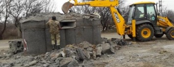 Военные демонтировали блокпост по дороге в Сартану (ФОТО, ВИДЕО)