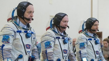Новый экипаж МКС вручную запустит наноспутники и установит камеры RT360