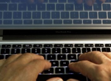 SEC призывает ограничить инсайдерские сделки на период внутреннего расследования кибератак