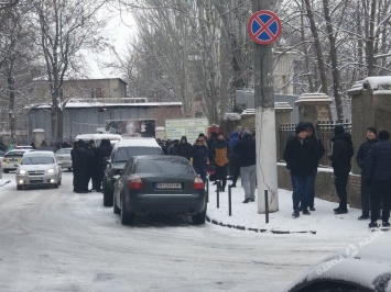 Утром вооруженные люди в масках захватили санаторий «Лермонтовский» (фото)