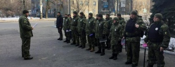 Полицейские и участники общественных формирований Доброполья совместно обеспечивают безопасность граждан