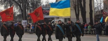 В Нацгвардии начали служебное расследование по факту использования на параде в Кривом Роге советской символики (ФОТО)