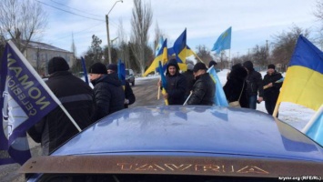 Меджлисовцы и бандеровцы в Геническе решили ударить автопробегом по "оккупации"