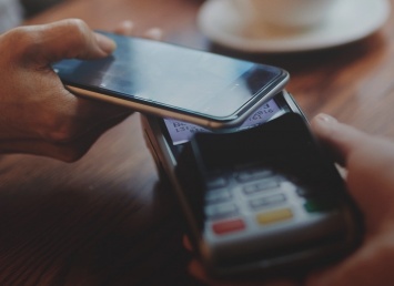 МегаФон привязал мобильный счет к Apple, Samsung и Google Pay