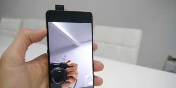 Прототип смартфона с выдвижной камерой пойдет на массовый рынок