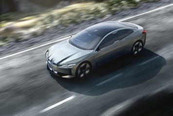 Электрокар BMW i4 придет в начале следующего десятилетия