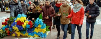 Как в Днепре отметили 204 годовщину со дня рождения Тараса Шевченко (ФОТО)