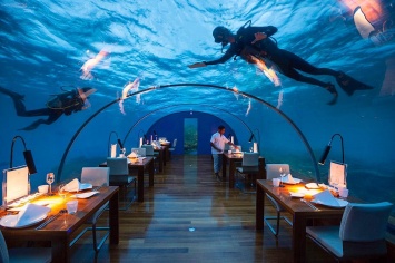National Geographic показал подводный ресторан на Мальдивах