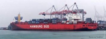 Вместо Maersk Line? В Одесский порт зашел новый крупный контейнерный перевозчик
