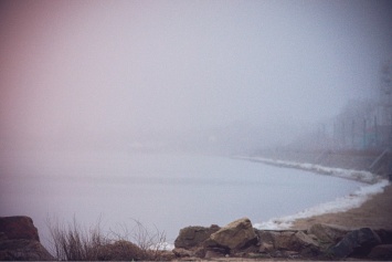 Бердянск в тумане: фоторепортаж