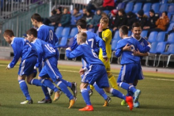 «Динамо» U-13 деклассировало БАТЭ в полуфинале турнира в Минске